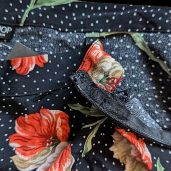 NWT TOPSHOP CUTE Faux Wrap Skirt - Picture 3 of 5